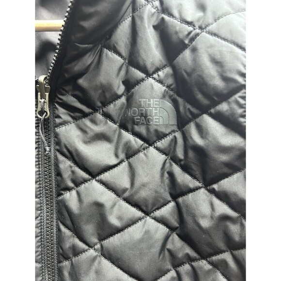 The North Face Women’s Small Black Quilted Jacket Zip Pockets Light Weight - Picture 2 of 10